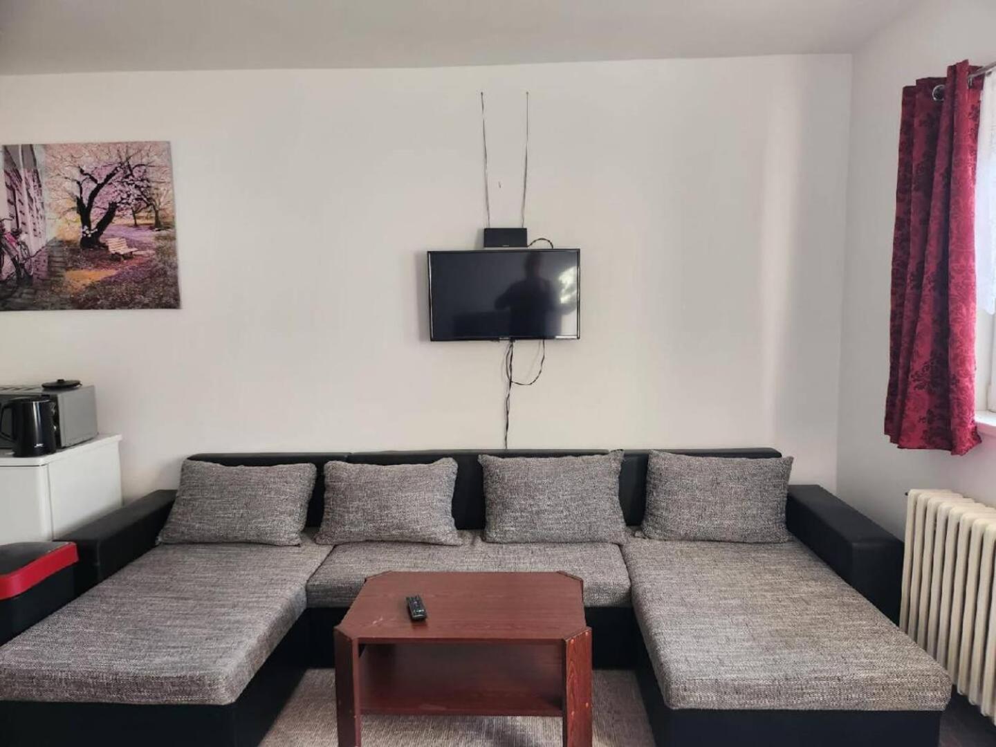Homestay U Hanky Zdiby Eksteriør bilde